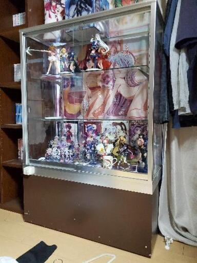［売］［取引中］ガラス コレクションケース