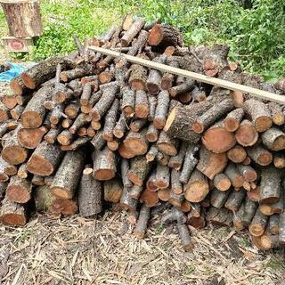 薪　梅の木　軽トラ山盛り　350kg