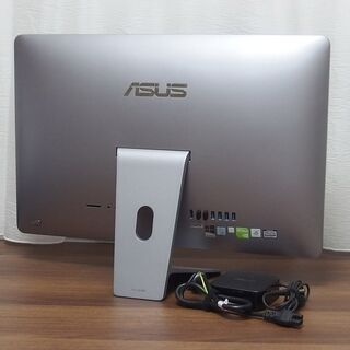 2016年 ASUS 液晶一体型 GeForce 930MX