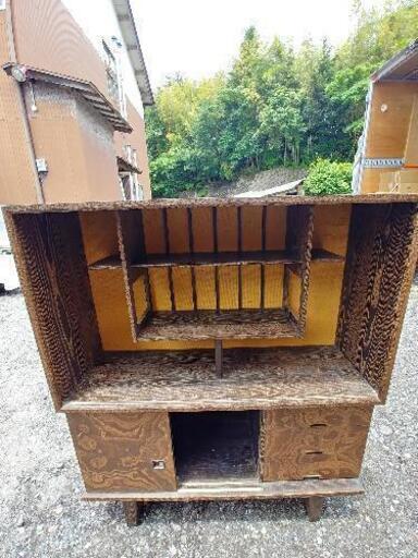 昔昔の茶棚です。アンティーク？