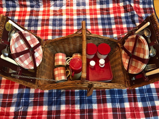 Harrods ハロッズ　ピクニックバスケット