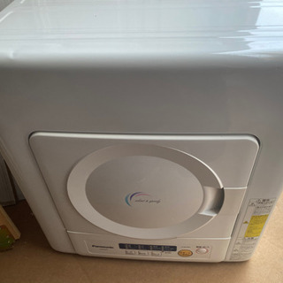 美品！Panasonic 衣類乾燥除湿機 2016年製 除湿系電気衣類乾燥機 4.0kg Panasonic 2016年製