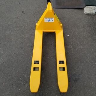 【￥11,000-】ハンドパレット 台車 ハンドリフト 耐荷重500kg イエロー 11,000-】ハンドパレット 台車 ハンドリフト 耐荷重500kg イエロー