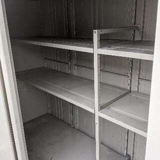 物置き小屋、鍵アリ 物置き小屋、鍵アリ