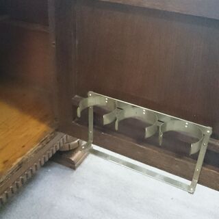 （重厚感のある）アンティーク　サイドボード　高く買取るゾウ八幡東店