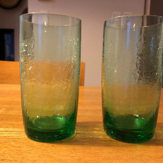 【ネット決済】緑色のグラス