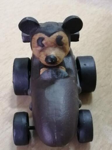 ミッキー　スポーツカー