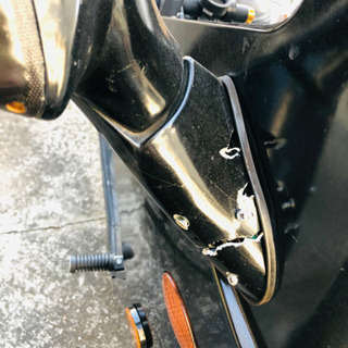 ヴォーグ（3輪トライクバイク、150cc、二人乗り可、ヘルメット不要、高速可、屋根付き）
