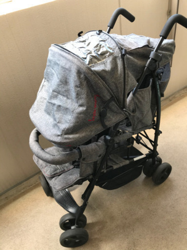 商談中 双子ベビーカー
