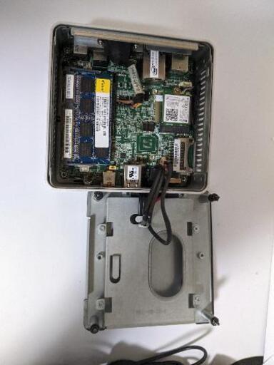 Intel ベアボーン NUC5PPYH 8GBメモリ装着済み 120GBSSD付き 【公式通販】