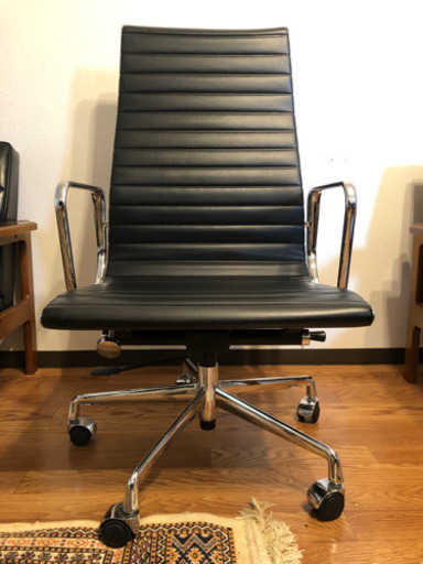 高品質 値下げ！イームズアルミナムグループチェア リプロダクト