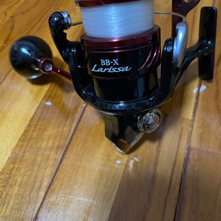 ラリッサ　　釣り　リール
