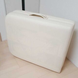 アースライト　マッサージベッド　中古