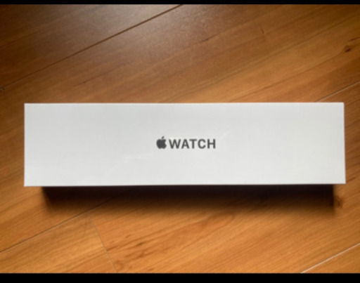 【未使用】Apple Watch SE (GPS) 定価32,870円!