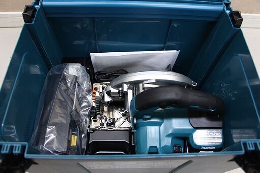 マキタ Makita 165mm充電式マルノコ 青 HS631DGXS (D4090sxxY