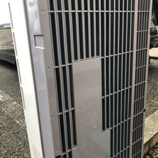 窓用クーラートヨトミ　ルームエアコン　取引き決まりました。