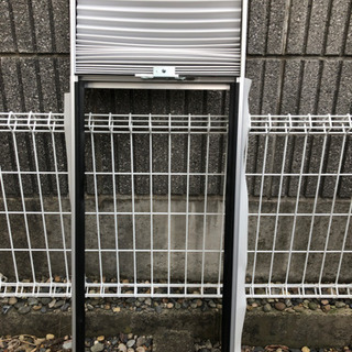 窓用クーラートヨトミ　ルームエアコン　取引き決まりました。