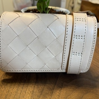 【新品未使用】定価の半値で!!本革二つ折りウォレット꙳★*ﾟ