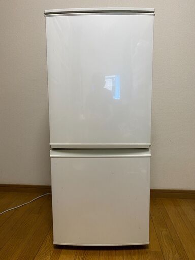 SHARP シャープ 冷凍冷蔵庫「SJ-D14B-W」137L・2016年製