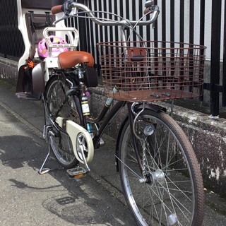 その他 ＜美品車＞あさひ Fiona・フィオナ・チャイルドシートは 