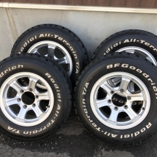 ハイエース系　バリ溝グッドリッチAT215/75/15