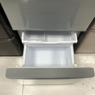 6か月間動作保証付 HITACHI 3ドア冷蔵庫 265L 2015年製【トレファク南柏