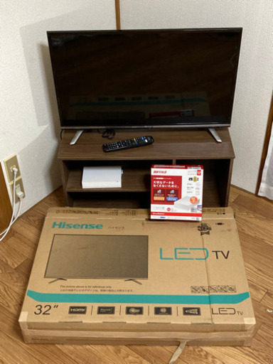 テレビ32型フルセット！テレビ台、外付HDD、アンテナ線