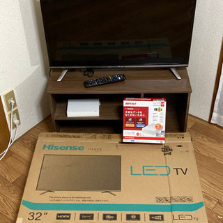 テレビ32型フルセット！テレビ台、外付HDD、アンテナ線
