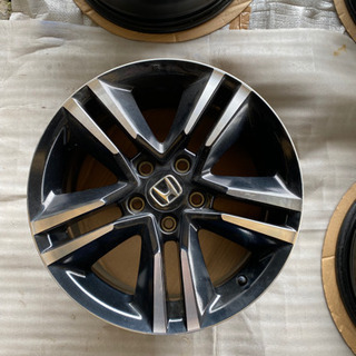 オデッセイ　ハイブリッド　純正アルミ