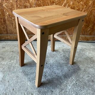 K1702　木製スツール　サイドテーブルにも