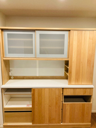 無垢材食器棚　モリタインテリア工業　　メープル材　セラウッド塗装　定価５０万円　カップボード収納家具　デザイン棚　シェルフ