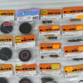 HPIサベージ　ジャンク　パーツ取り商品になります HPIサベージ ジャンク オフロードラジコンカー エンジンラジコン