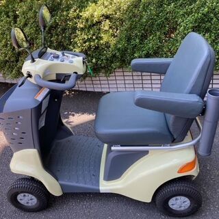 スズキ セニアカー ET4D 四輪電動車いす