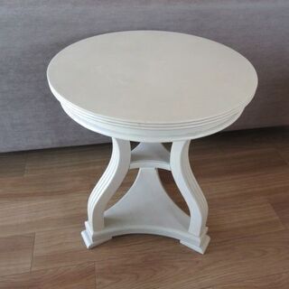 アンティーク調木製ラウンドサイドテーブル(使用品)