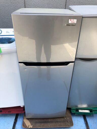 ☆中古激安！　Hisense　ハイセンス　2019年製　120㍑　2ドア　ノンフロン冷凍冷蔵庫　HR-B12AS　幅48㎝ｘ奥行き51㎝ｘ高さ118㎝　【KBF046】￥9000！！