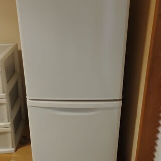 【ネット決済】パナソニック冷蔵庫 NR-B146W