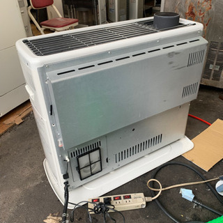 P3149 シーズン前セール！　通常35800円→31800円　分解清掃済み♪ コロナ　2015年製　煙突式石油ストーブ　木造18畳 コンクリート29畳 RV-70BES プラクラ東区本町店　札幌