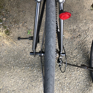 【ほぼ新品】ANIMATO 組み立て済クロスバイク【ダイヤル錠・充電式ライト・保証書付き】