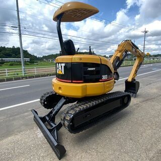CAT　303CR 　3トンクラス　アーム補強済み ブレーカー配管　Xウェイト　ミニ油圧ショベル　バックホー　ユンボ　茨城県 S40