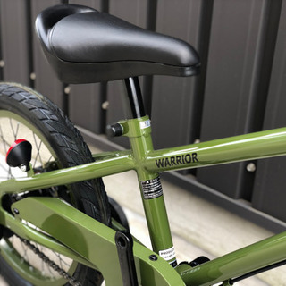 新車⭐️おしゃれな大人見え！BMX風男前キッズサイクル⭐️16インチ