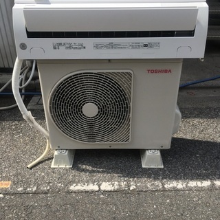 【東芝】ルームエアコン　／RAS-F221M／2019年製