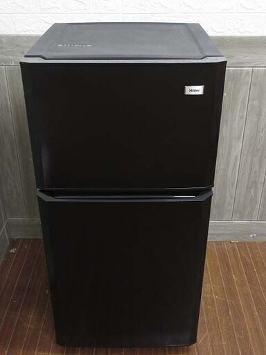 ss2588【中古】　ハイアール　冷凍冷蔵庫　JR-N106H　106L　ブラック 　Haier　2ドア　冷蔵庫　冷凍庫　右開き　スリム　黒 　単身者　一人暮らし　セカンド冷蔵庫　コンパクト