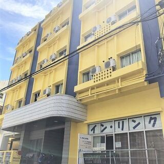レンタルバイク・レンタカースタッフ - 那覇市