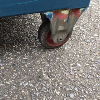 □5205□愛知発 引取限定□金属製作業台 コロ付き 182×