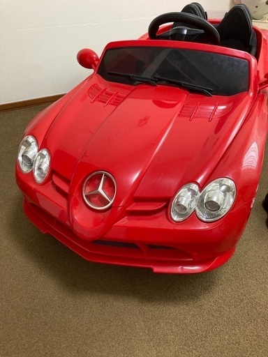 ベンツ　乗用ラジコンカー