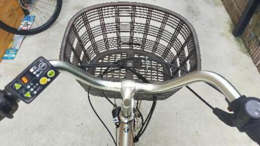 10月末で出品停止します。最終値引きしました。BRIDGESTONE Assista