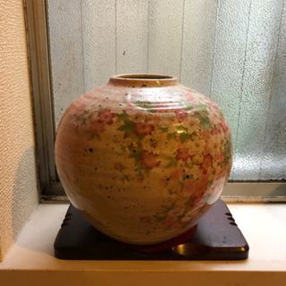 花瓶、壺置物