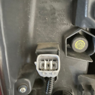 80系NOAH前期純正テールランプ