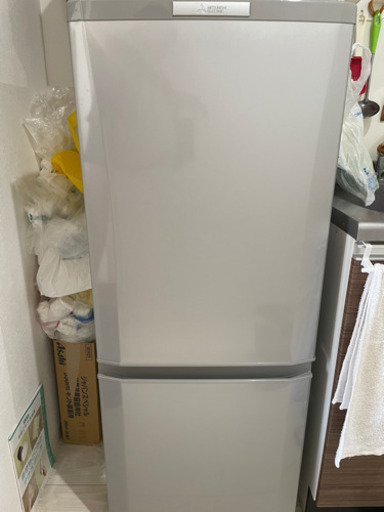 冷蔵庫　2ドア　146Lタイプ（2015年製）単身利用②