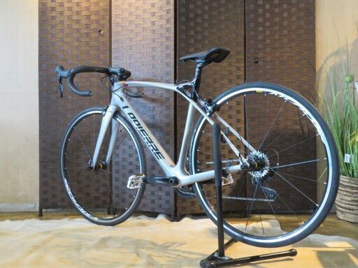 ■LAPIERRE XELIUS SL500 ラピエール ゼリウス 22速 シルバー カーボン シマノ 105 タイヤバリ山! ロードバイク 自転車 札幌発 □LAPIERRE XELIUS SL500 ラピエール ゼリウス 22速 シルバー カーボン